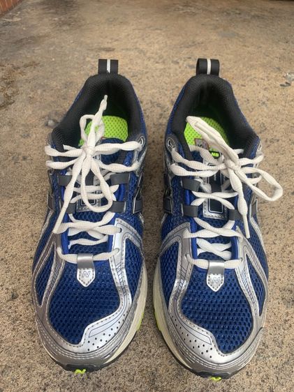 ร้องเท้า New Balance