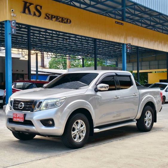 รถ Nissan NP300-NAVARA 2.5 Calibre EL สี บรอนซ์เงิน