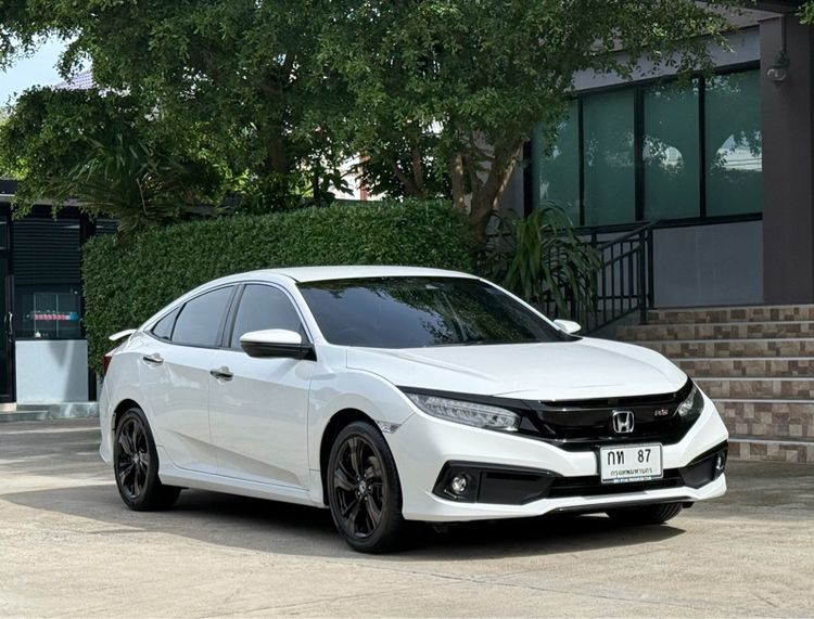 รถ Honda Civic 1.5 Turbo RS สี ขาว