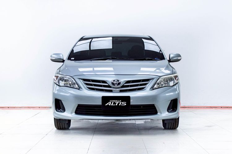 Toyota Altis 2011 1.8 E Sedan เบนซิน ไม่ติดแก๊ส เกียร์อัตโนมัติ เทา รูปที่ 4