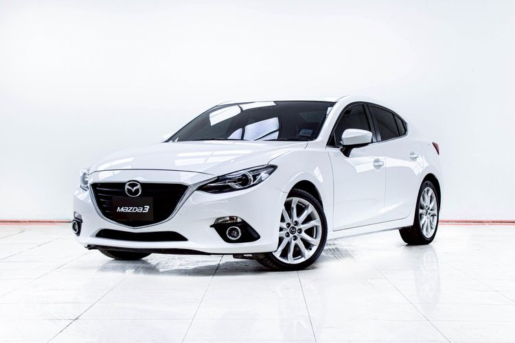 รถ Mazda Mazda3 2.0 S สี ขาว