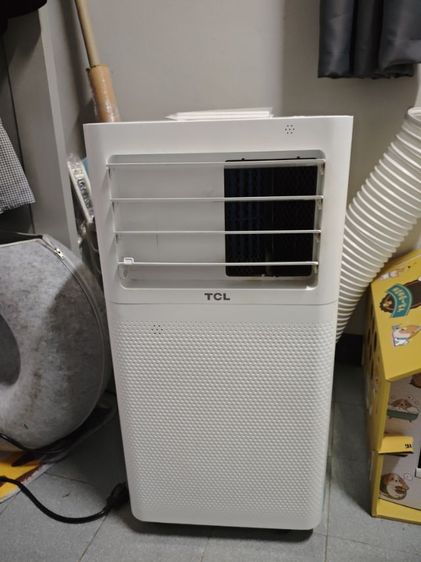 TCL แอร์เคลื่อนที่ ขนาด 12000 BTU รุ่น TAC 12CPA RPV Portable air conditioner