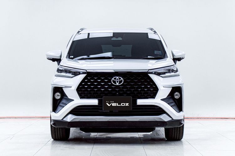 Toyota Veloz 2022 1.5 Premium Utility-car เบนซิน ไม่ติดแก๊ส เกียร์อัตโนมัติ ขาว รูปที่ 4