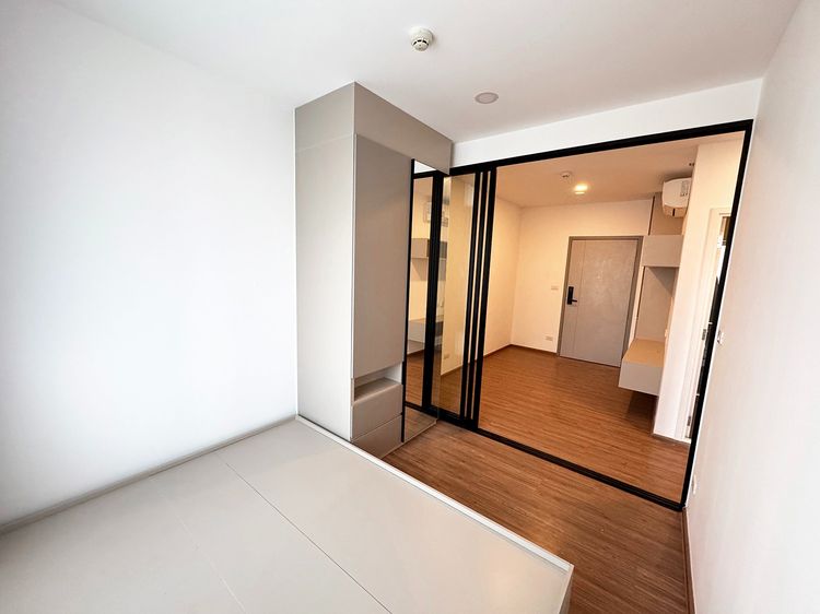 อื่นๆ ไม่อนุญาต มีบางส่วน 2022 ขายคอนโด The Origin Ram 209 Interchange 1 Bedroom ชั้น 15 รูปที่ 2