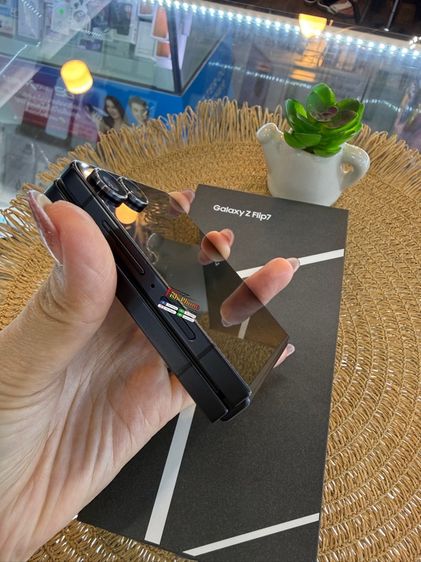 Galaxy Z Flip 7 5g มือ2 ram12 256gbสวยครบกล่อง รูปที่ 8