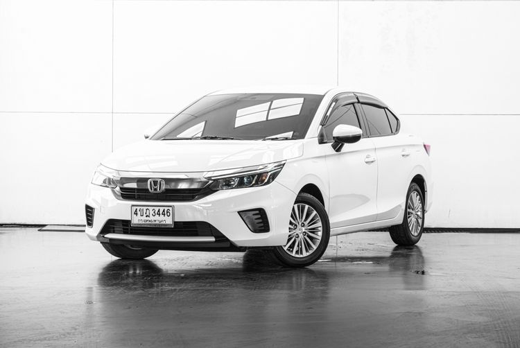 รถ Honda City 1.0 V สี ขาว