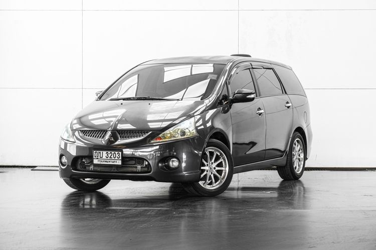 Mitsubishi SPACE WAGON 2.4 GLS สี เทา ปี 2010 (105V52)