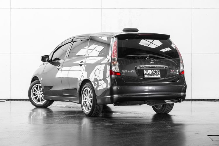 Mitsubishi Space Wagon 2010 2.4 GLS Utility-car เบนซิน ไม่ติดแก๊ส เกียร์อัตโนมัติ เทา รูปที่ 4