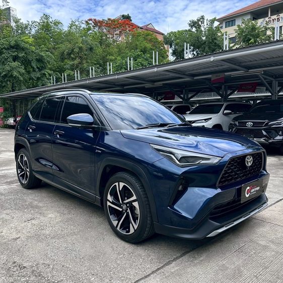 Toyota Yaris Cross 2023 1.5 HEV Premium Luxury Sedan ไฮบริด ไม่ติดแก๊ส เกียร์อัตโนมัติ น้ำเงิน