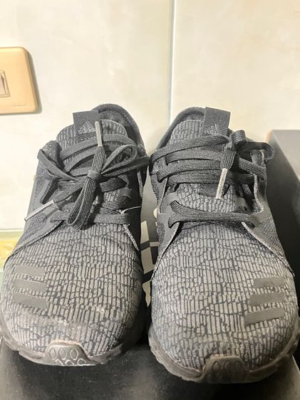 รองเท้าวิ่งของผู้หญิงรุ่น adidas Edge Lux 2 W มือสองสภาพดีครบกล่อง
