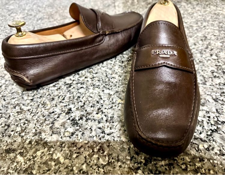 Prada Milano Loafers Dark Brown เบอร์ 8.5