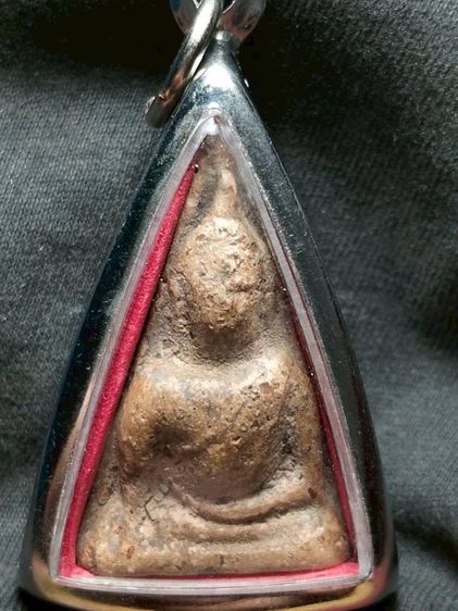 พระนางพญาอกนูนใหญ่พิษณุโลก รูปที่ 2