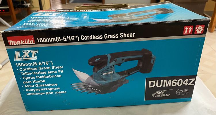  MAKITA DUM604Z กรรไกรเล็มหญ้าไร้สาย 18 โวลต์  ไม่มีแบตเตอรี่   ใช้งานได้ดี รูปที่ 2