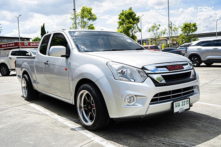 Isuzu D-MAX 2018 1.9 S Pickup ดีเซล ไม่ติดแก๊ส เกียร์ธรรมดา เทา รูปที่ 3
