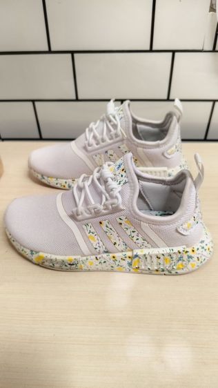 หญิง ขาว อื่นๆ รองเท้าผ้าใบเด็กยี่ห้อ adidas