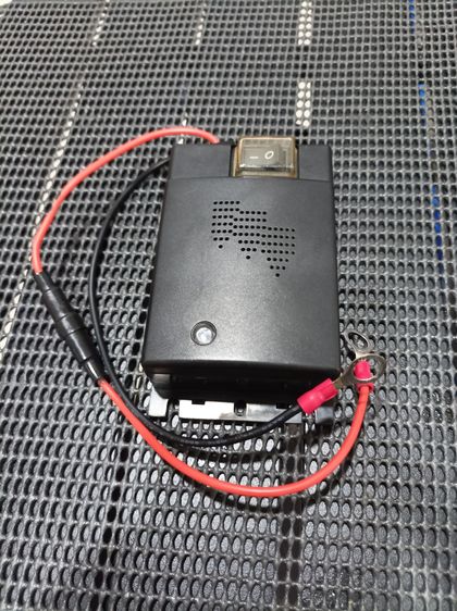 เครื่องไล่หนูอัลตราโซนิคสําหรับรถยนต์ 12V พร้อมเซ็นเซอร์อัจฉริยะ