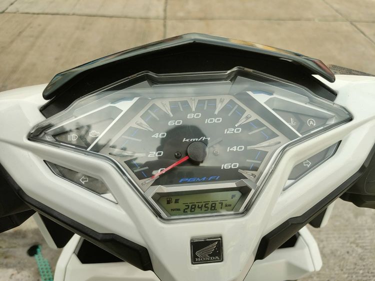 🛵ยังไงก็ขาย CLICK125 i ปี 58 เครื่องดี สีสวย สตาร์ทมือ เล่มชุดโอนครบ+เปลี่ยนถ่ายน้ำมันเครื่องฟรี ส่งฟรี30 ก.ม รูปที่ 9