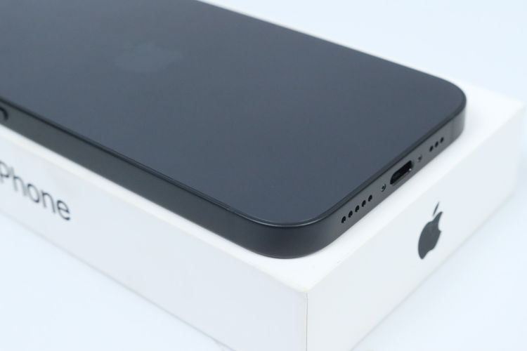 iPhone 16e 128GB Black รูปที่ 9