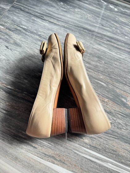 Salvatore Ferragamo Heels รูปที่ 8