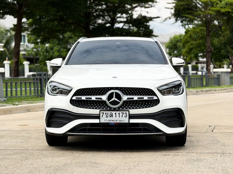 Mercedes-Benz GLA-Class 2023 GLA200 Sedan เบนซิน ไม่ติดแก๊ส เกียร์อัตโนมัติ ขาว รูปที่ 2