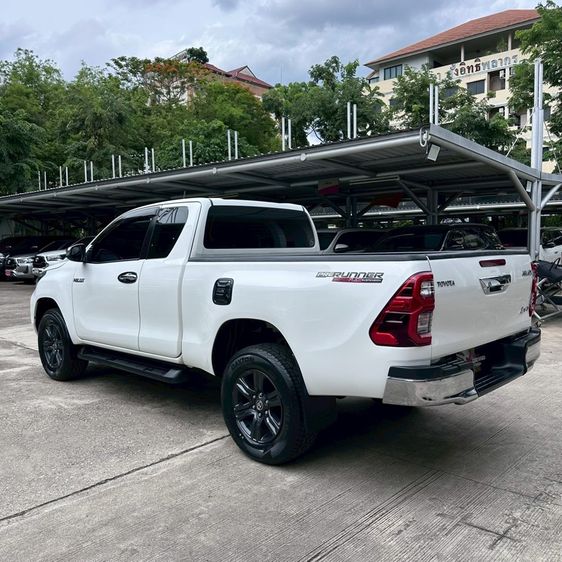 Toyota Hilux Revo 2022 Smart Cab 2.4 Entry Prerunner Pickup ดีเซล ไม่ติดแก๊ส เกียร์อัตโนมัติ ขาว รูปที่ 4