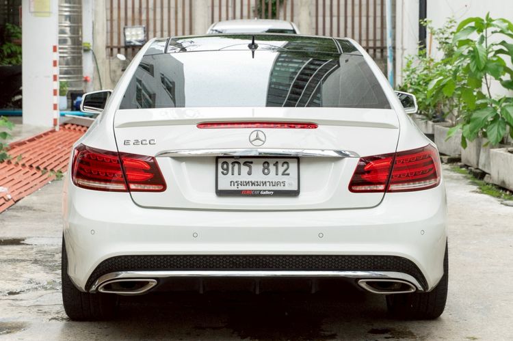Mercedes-Benz E-Class 2015 E200 Sedan เบนซิน ไม่ติดแก๊ส เกียร์อัตโนมัติ ขาว รูปที่ 4