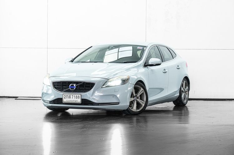 Volvo V40 2013 1.9 Sedan เบนซิน ไม่ติดแก๊ส เกียร์อัตโนมัติ ฟ้า รูปที่ 4