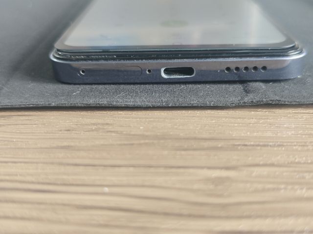 vivo v25 ตัว5G มีตำหนิเล็กน้อยอ่านรายละเอียด รูปที่ 9