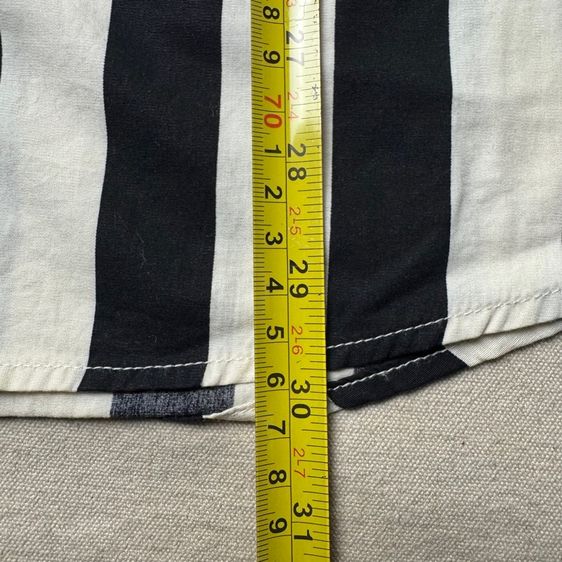 เสื้อเชิ้ต​ HM Size L  รูปที่ 8
