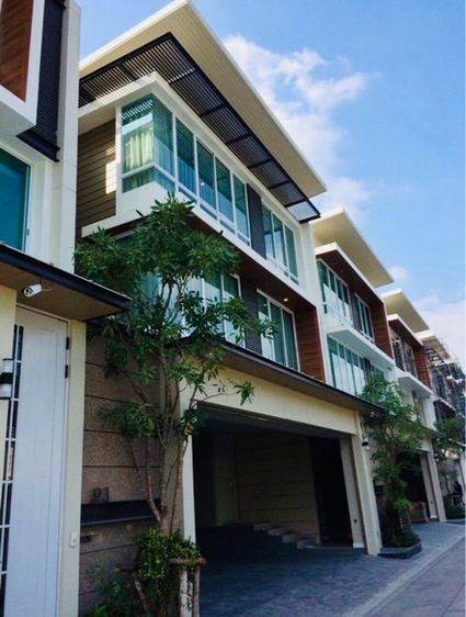 ตกแต่งครบ ขายบ้านเดี่ยวสไตล์โมเดิร์น 3 ชั้น โครงการ บ้าน I-nine พหลโยธิน