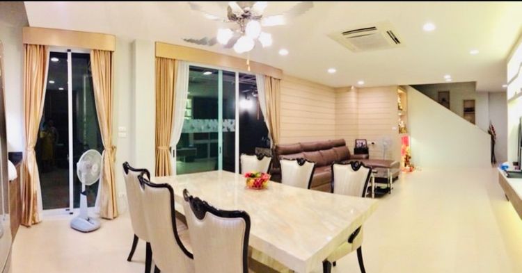 ตกแต่งครบ ขายบ้านเดี่ยวสไตล์โมเดิร์น 3 ชั้น โครงการ บ้าน I-nine พหลโยธิน รูปที่ 4