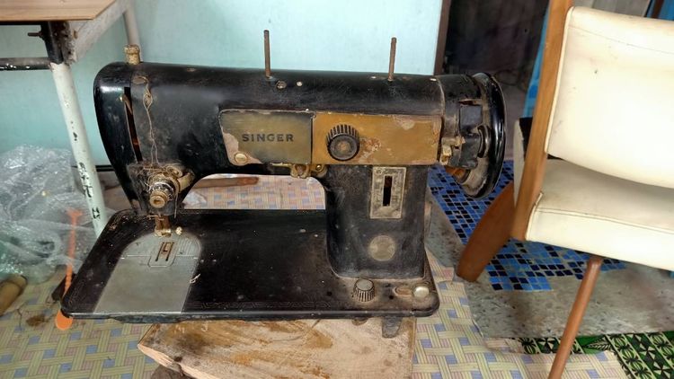หัวจักรเย็บผ้าโบราณยี่ห้อSINGER รุ่น 224 (วินเทจ)