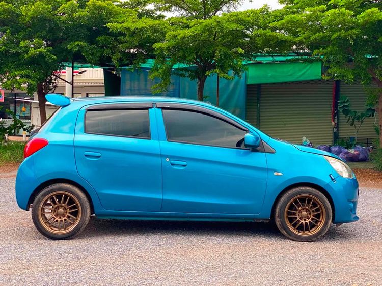 Mitsubishi Mirage 2013 1.2 GLS Sedan เบนซิน ไม่ติดแก๊ส เกียร์ธรรมดา ฟ้า รูปที่ 4