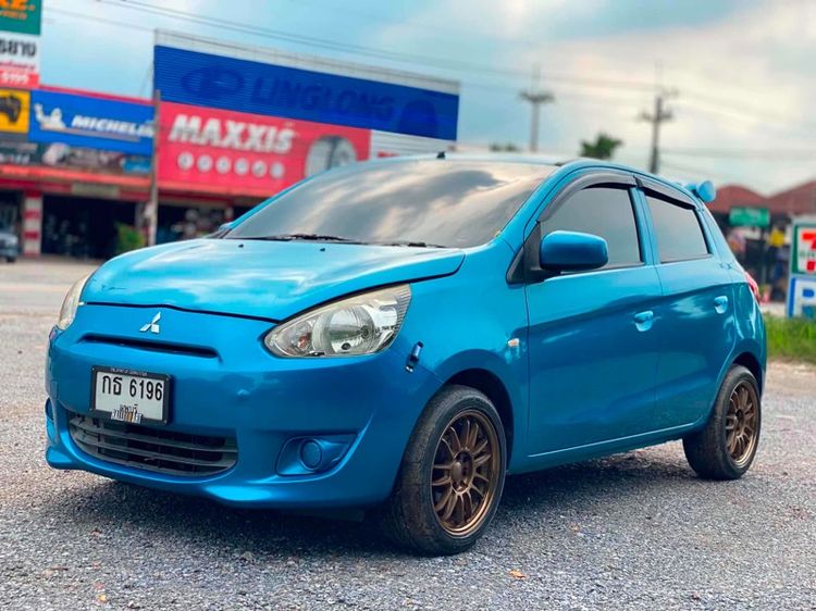  Mitsubishi Mirage สีฟ้า เกียร์ธรรมดา ปี13