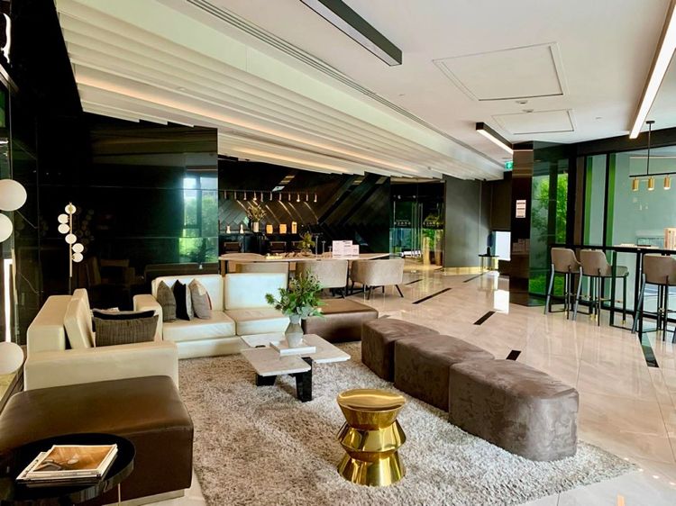 ตกแต่งครบ ไม่อนุญาต ขายคอนโด ไนท์บริดจ์ สเปช พระราม 9 High Rise Knightsbridge Space Rama9 รูปที่ 3
