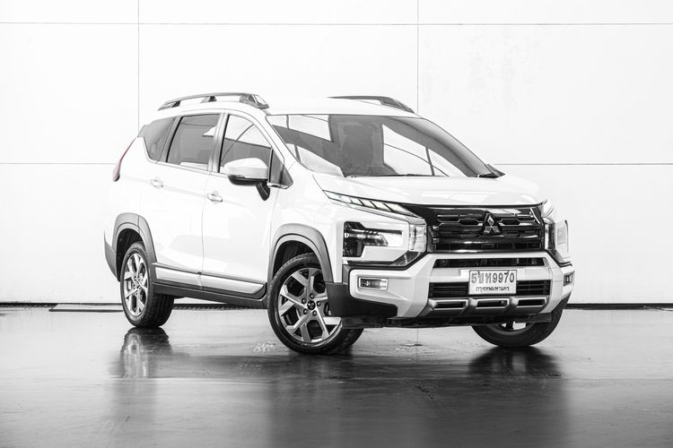 Mitsubishi Xpander 2023 1.5 Cross Utility-car เบนซิน ไม่ติดแก๊ส เกียร์อัตโนมัติ ขาว รูปที่ 2