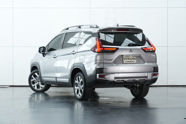 Mitsubishi Xpander 2023 1.5 Cross Utility-car เบนซิน ไม่ติดแก๊ส เกียร์อัตโนมัติ เทา รูปที่ 4