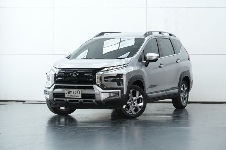 รถ Mitsubishi Xpander 1.5 Cross สี เทา