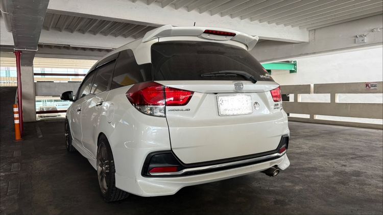 Honda Mobilio 2014 1.5 RS Sedan เบนซิน LPG เกียร์อัตโนมัติ ขาว รูปที่ 3