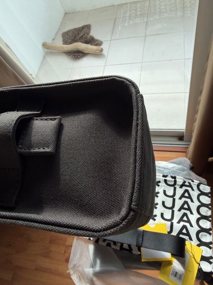 Marc Jacob tote canvas Small รูปที่ 9