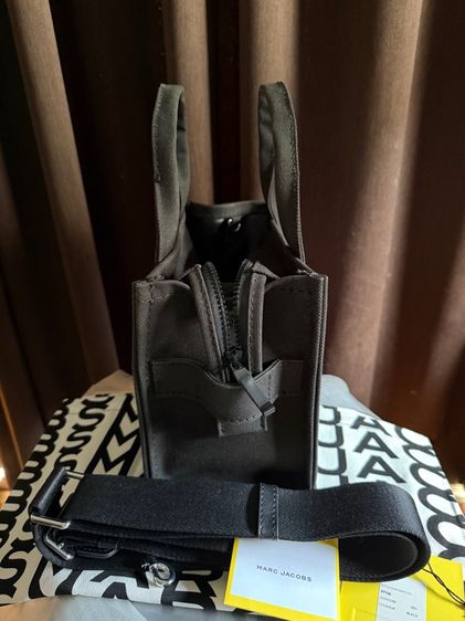 Marc Jacob tote canvas Small รูปที่ 4