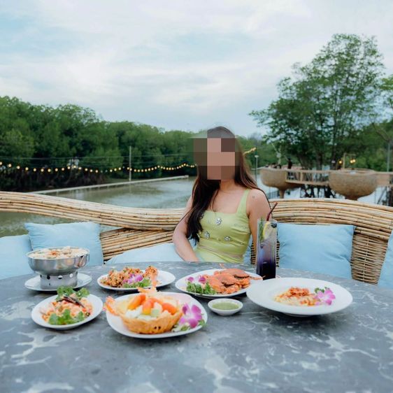 เซ้ง ร้านวนาเลซีฟู้ด บางขุนเทียน ชายทะเล บรรยากาศติดคลอง พิทยาลงกรณ์ และ ป่าชายเลน รูปที่ 4
