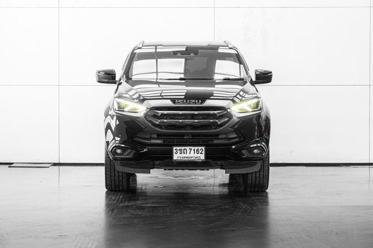 Isuzu MU-X 2022 3.0 Ultimate AT 2WD Utility-car ดีเซล ไม่ติดแก๊ส เกียร์อัตโนมัติ ดำ รูปที่ 3