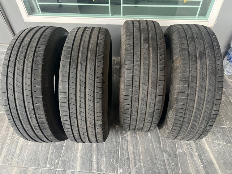 ยาง 235 60 r18 bf goodrich 4เส้น 1150 บาท