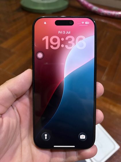 ขาย Iphone 16 pro สีดำ ครบกล่อง แถมเคสแท้ 3 ชิ้น รูปที่ 2