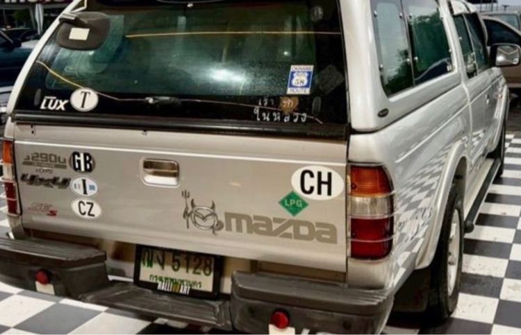 Mazda Fighter 2001 2.5 Super Saloon Lux Pickup เบนซิน LPG เกียร์อัตโนมัติ บรอนซ์เงิน รูปที่ 3