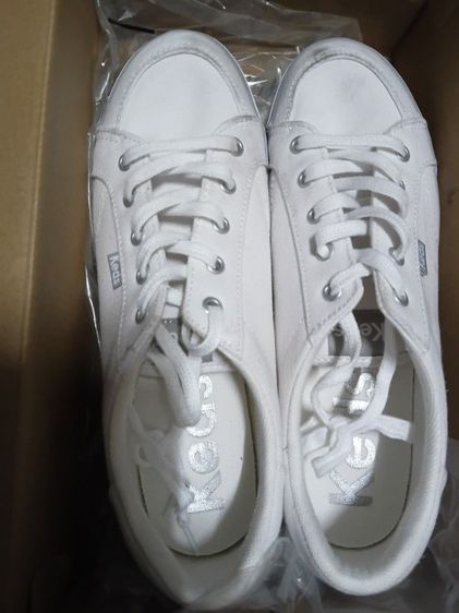 Kedsผ้าใบ ไซส 39.พร้อมกล่อง ใหม่เทียบมือ1  ขาย1000.รส