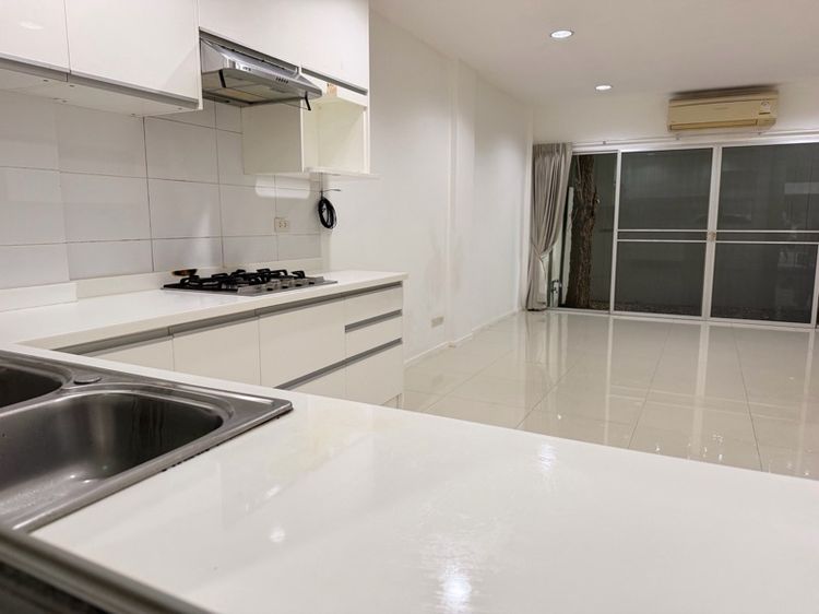 Noble Development 2015 ไม่ใช่ ให้เช่า ทาวน์โฮม Noble Cube พัฒนาการ รูปที่ 2