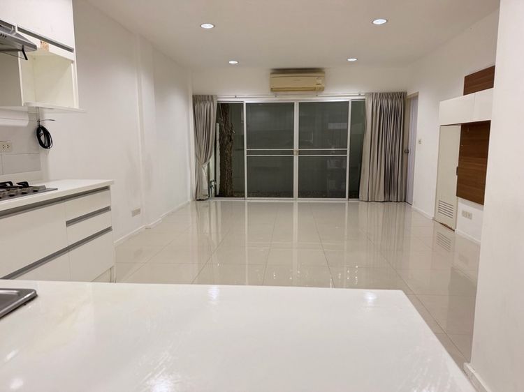 Noble Development 2015 ไม่ใช่ ให้เช่า ทาวน์โฮม Noble Cube พัฒนาการ รูปที่ 3