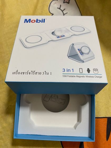 แท่นชาร์จไร้สาย 3-in-1 ยี่ห้อ Mobil (ของใหม่ แกะกล่องยังไม่เคยใช้งาน) รูปที่ 3